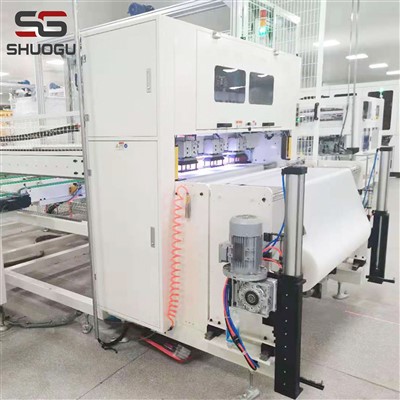 Máy cắt và xếp EVA tự động